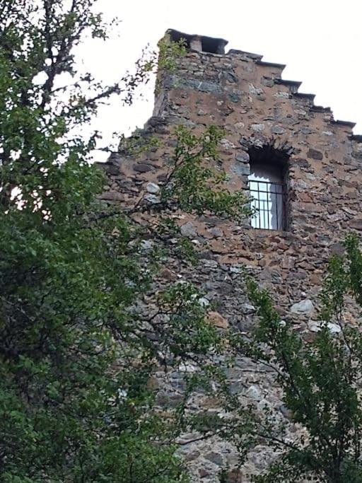 Chambre Ou Gite Dans Une Maison De Montagne - De Suzon A Zelie Entraigues  Exterior photo