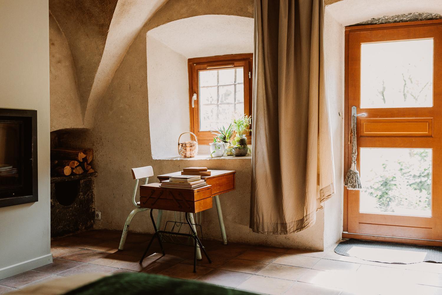 Chambre Ou Gite Dans Une Maison De Montagne - De Suzon A Zelie Entraigues  Exterior photo